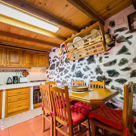 Adega Velha Villa Calheta de Nesquim Exterior photo