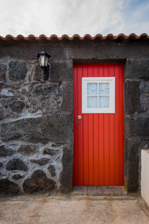 Adega Velha Calheta de Nesquim